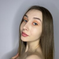 tera_rayne's Offline XXX Chat