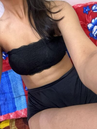 husn-ki-pari-- private show