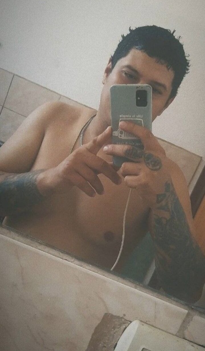 Cohenhamashiaj1994's Offline XXX Chat