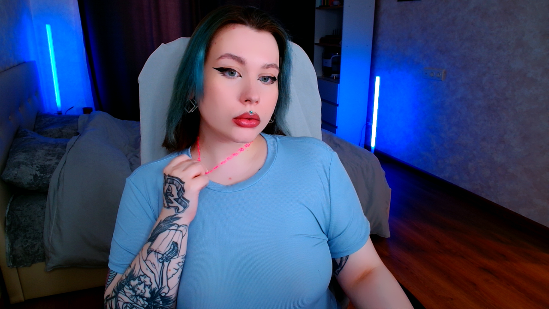 moist_peach
