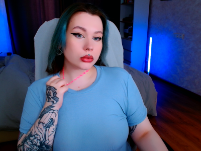 Moist_peach