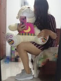 sofia_princess11's Offline Chat Room