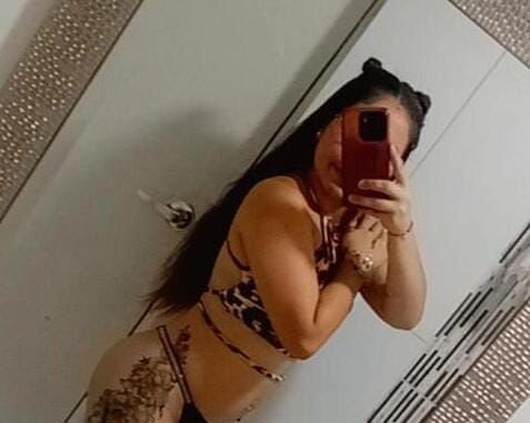 stripchat emilyc_rose