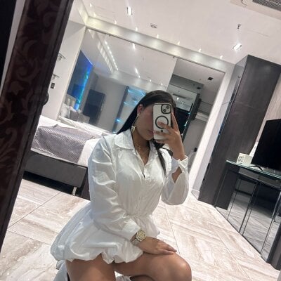 Caroline_Velnova_aws