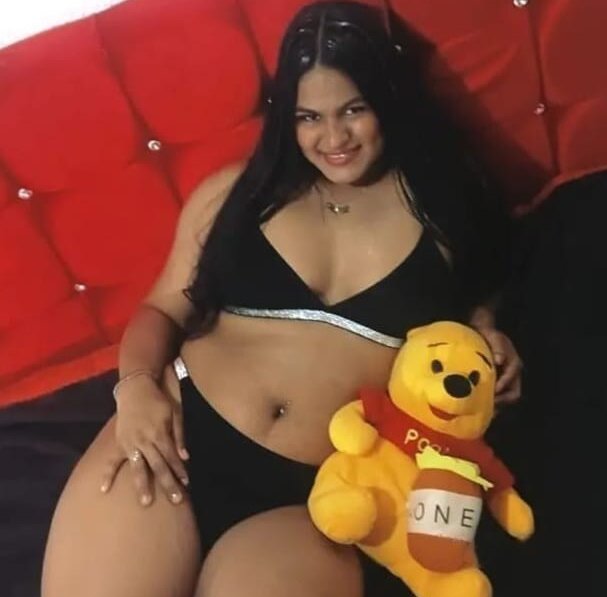 Live sex webcam photo for SweetAlmaa #290399676
