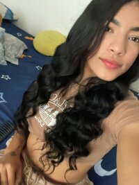 Keila_roberts1's Offline Chat Room