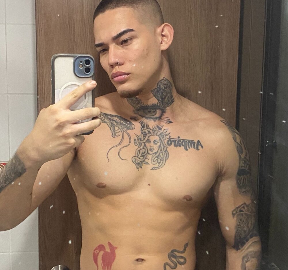 SeXcanor's Offline XXX Chat