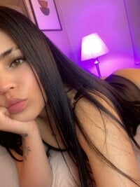 sophy_whiite_'s webcam live show