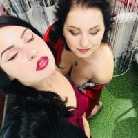 AllisonJones_MeganSmith's Offline Chat Room