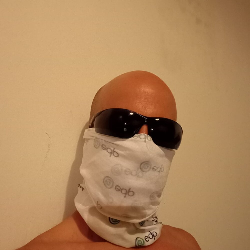 mr-t-massagista from stripchat