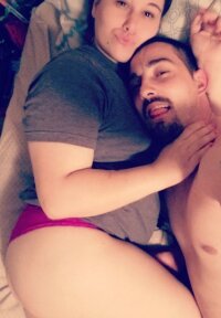 Krazy_couple23's Offline XXX Chat