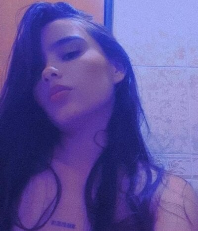 StefanyCondia on StripChat