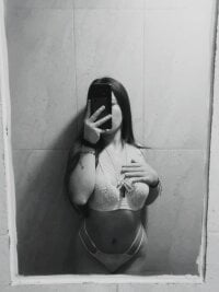 Daniela_russo's webcam live show