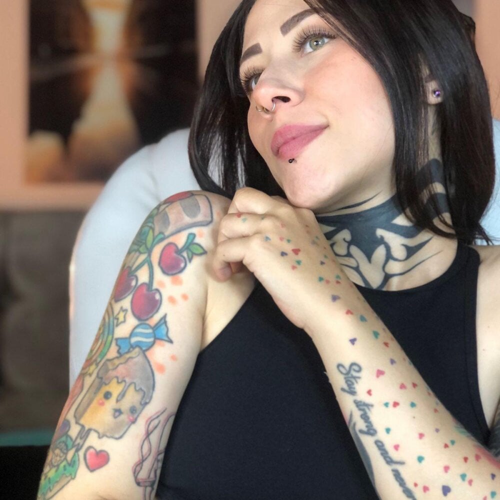 Milly_ink's webcam live show