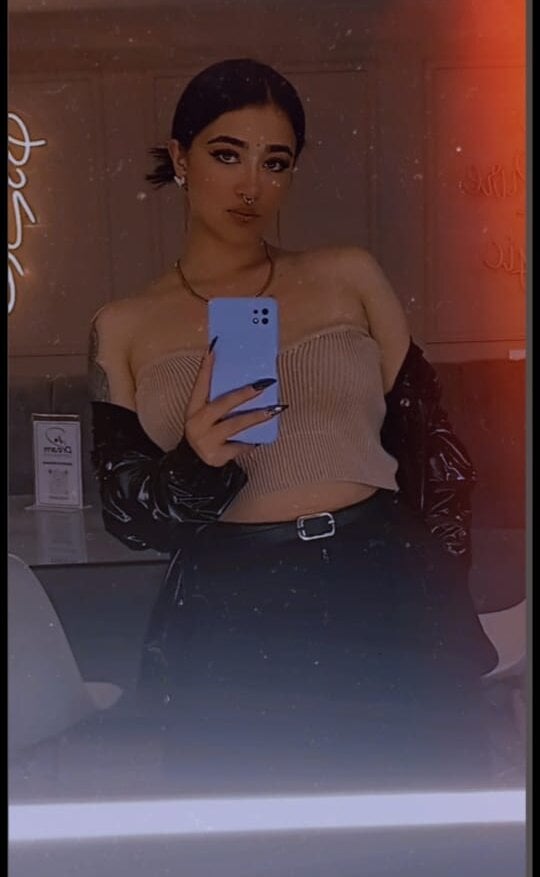 molly_rose_1 profile