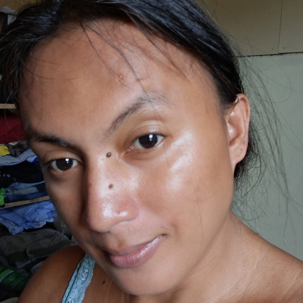 asian_girl143 from stripchat