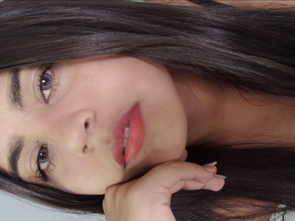 KhloeSmith34
