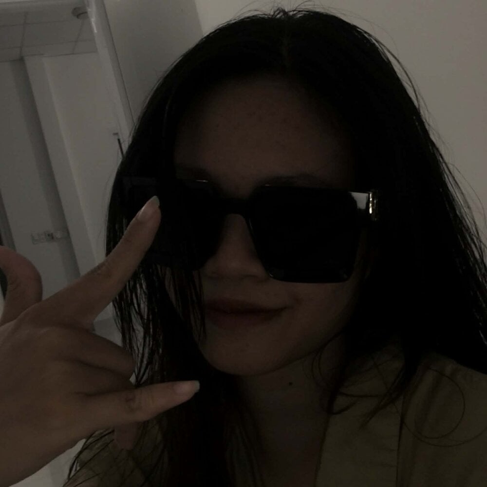 sexcam-girls.com fullmoon22 livesex profile in vietnam cams