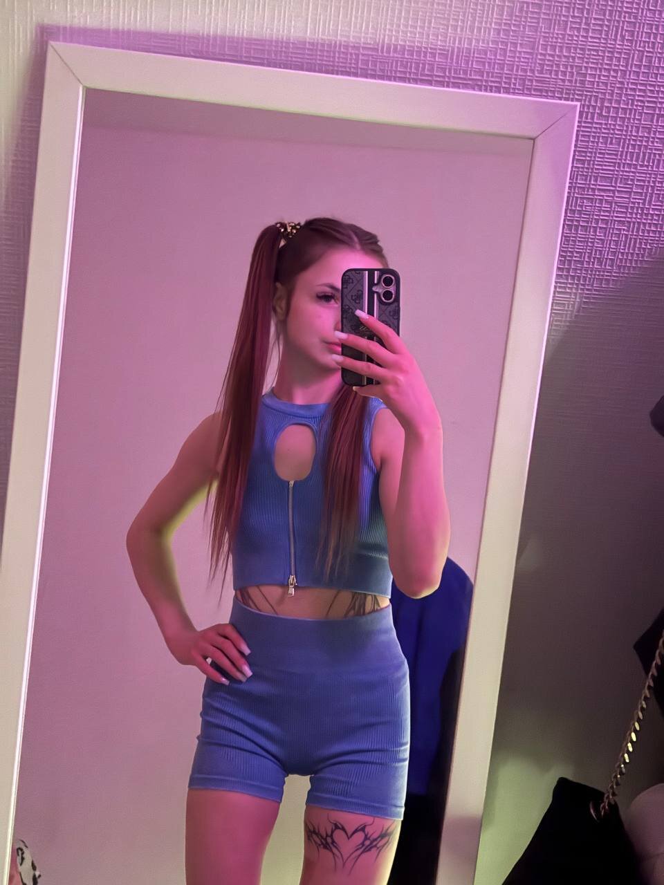 Julia_Wi