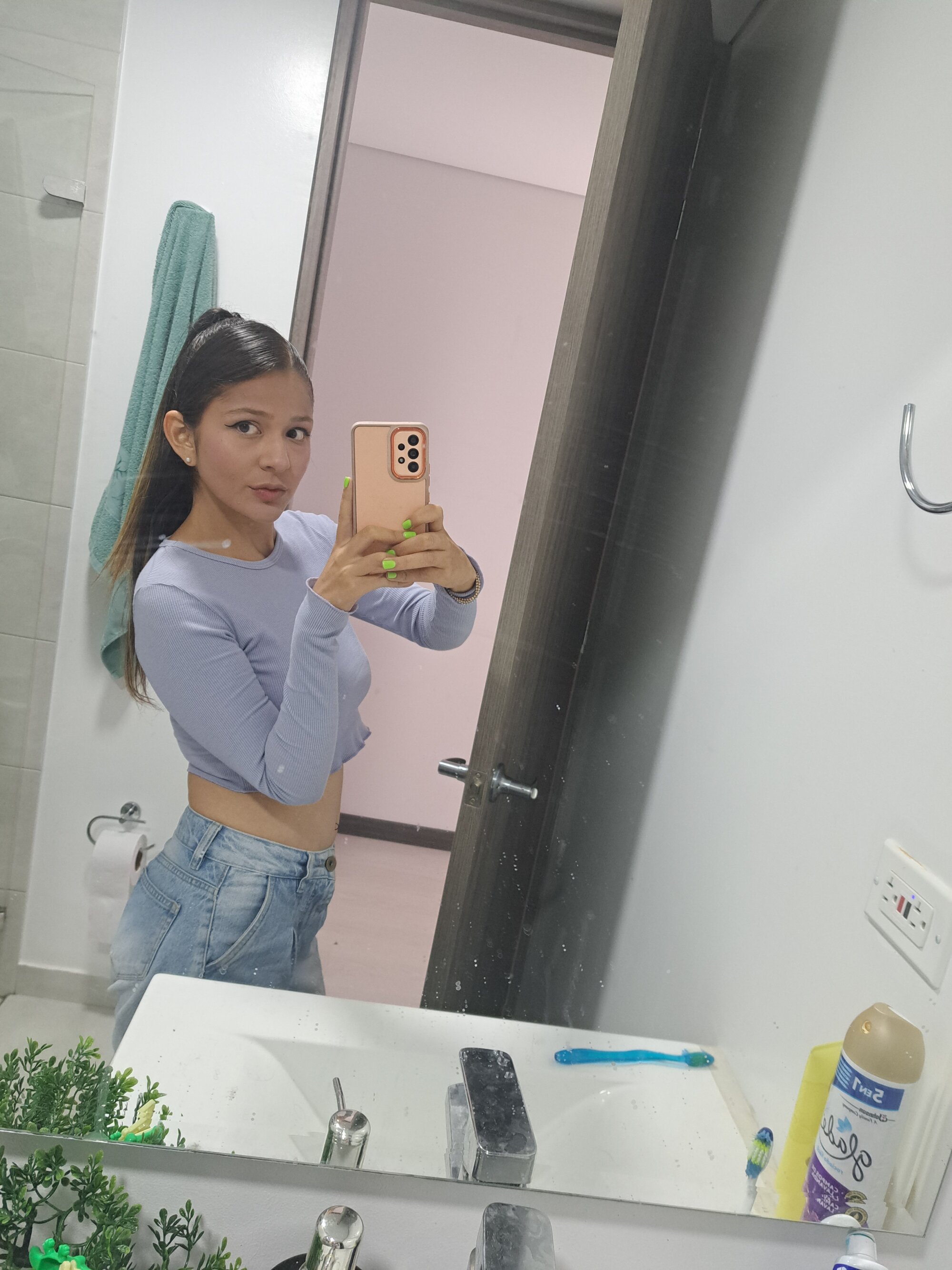 candase_
