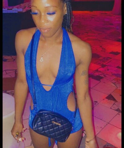 Juicypussydee Live Cam on StripChat