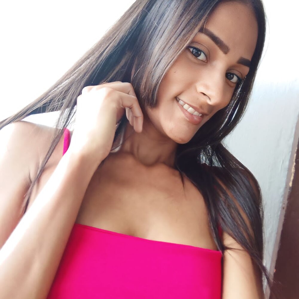 Naomiht 🏩 online sex chat