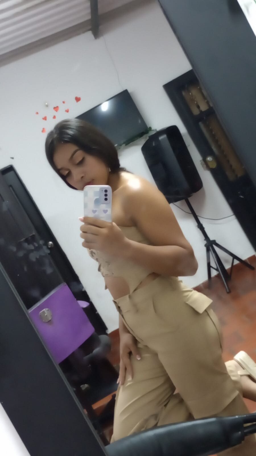 latina_squirt18