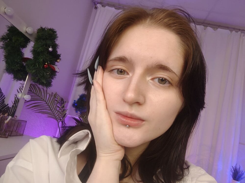 EffieLilium's Live XXX Chat