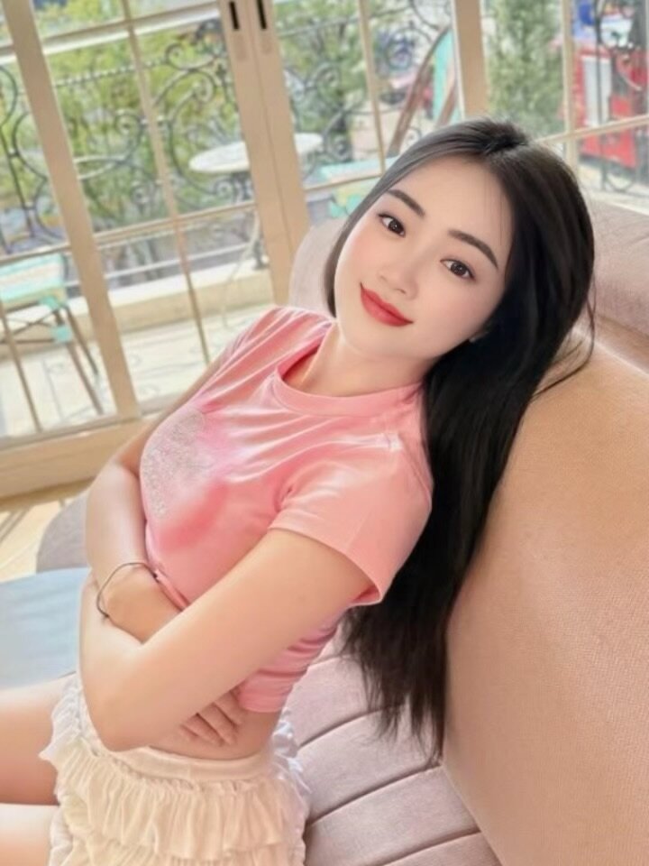 sexcam3d.net -lynh-xinh livesex profile in chinese cams