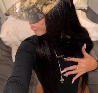 SAVII077 on StripChat