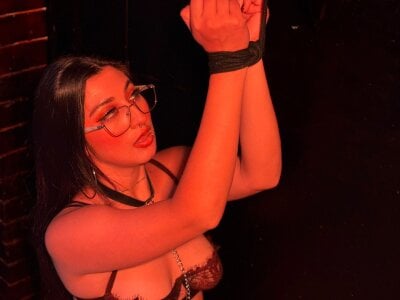 Gabrielakassi - Stripchat Teen Lovense Blowjob Girl 