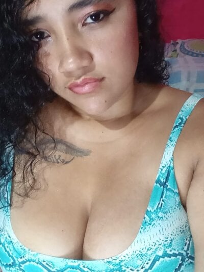 MalenaLozano - Stripchat Girl 