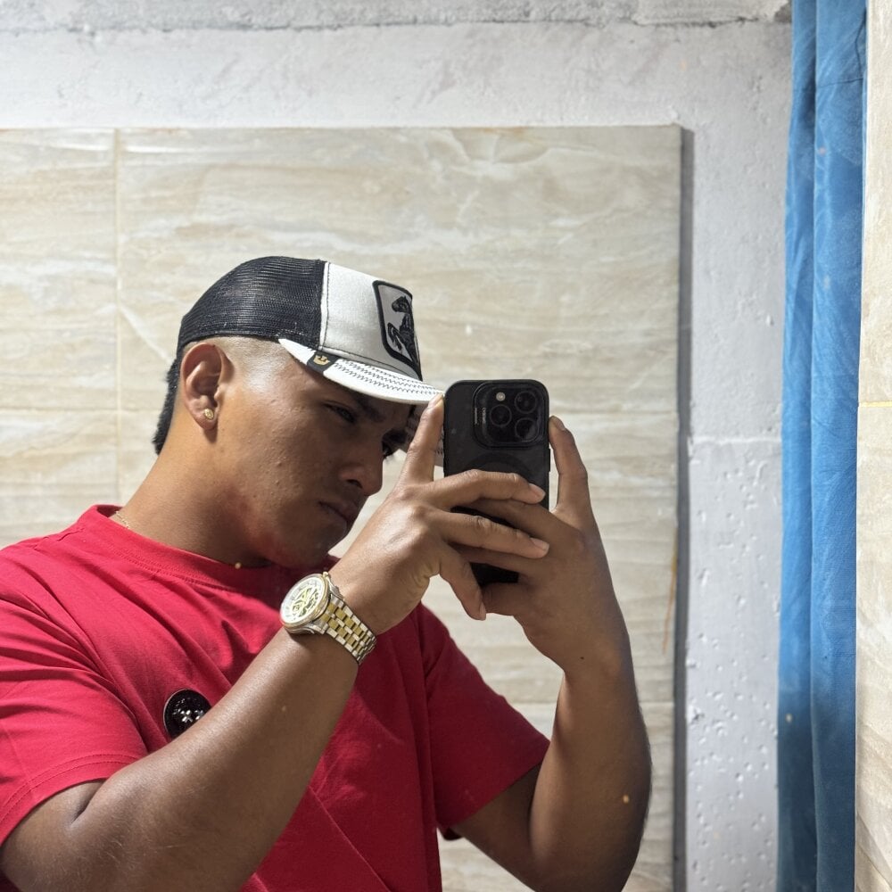 supers29 from stripchat