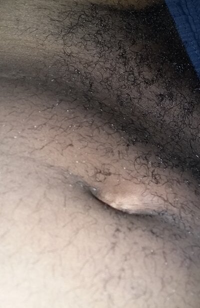 Happy_iland Live Cam on StripChat and RICams