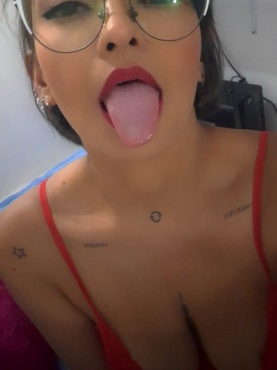 dulce_monrrou 🧞 chatroom