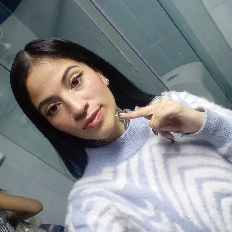 ivy_evans01's Offline XXX Chat