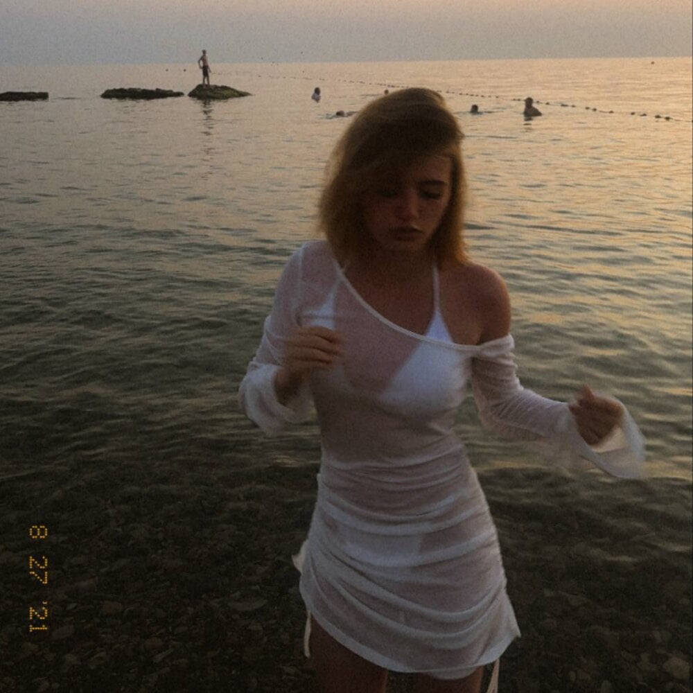 doom_kissa from stripchat