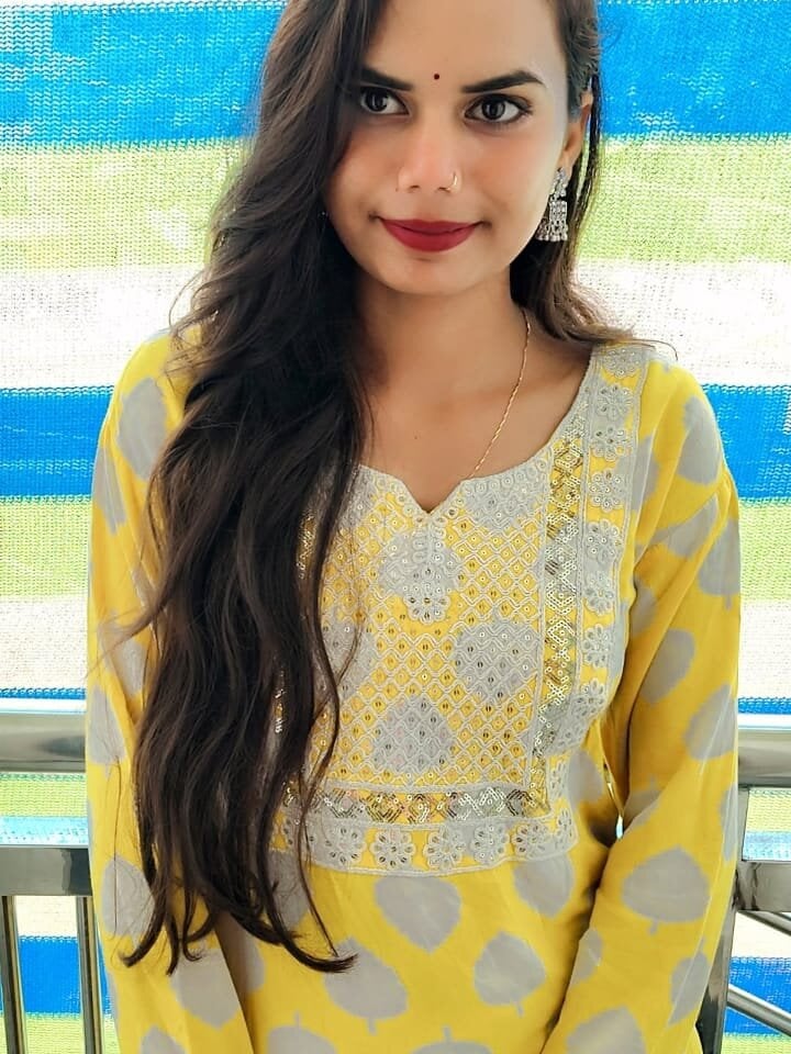 Desi_girl90 profile