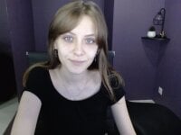 Perfectg1rl's Offline Chat Room