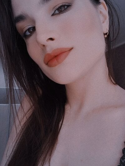Camilla__one__ Female Young Nude Webcam