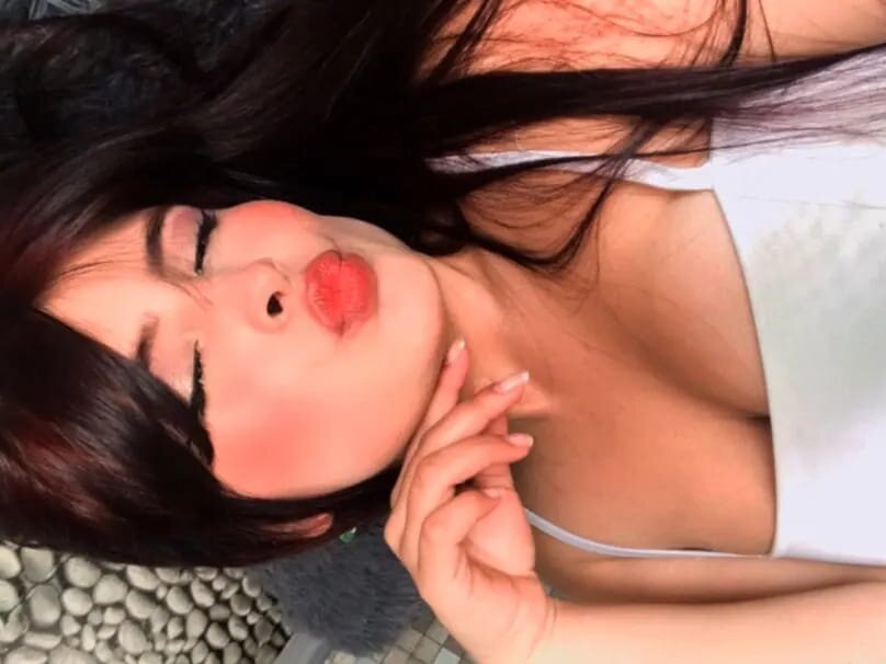 Live sex webcam photo for Dannya_Rhones #279948514