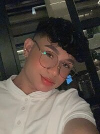 Kitty_Coquette Profile