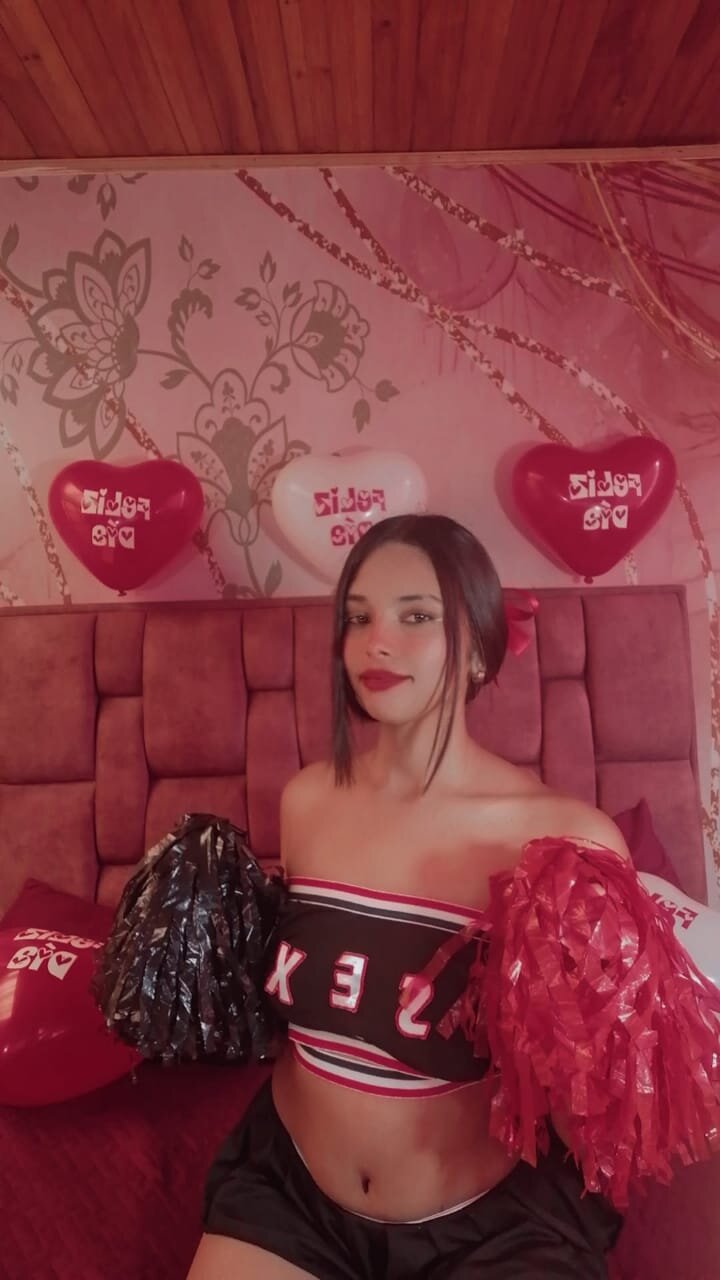 Estrella_lee_tf