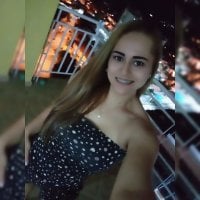 Kiara_blazer's Offline Chat Room