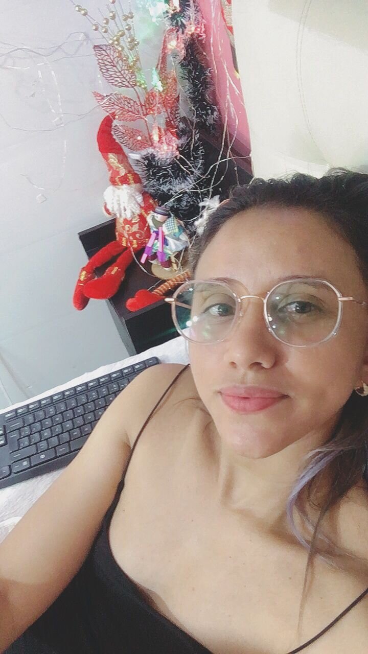 Maite_Foxx69