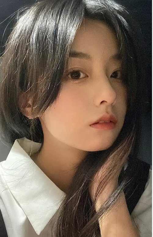 Yiyimeimei