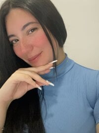nalani_boobs' Offline Chat Room