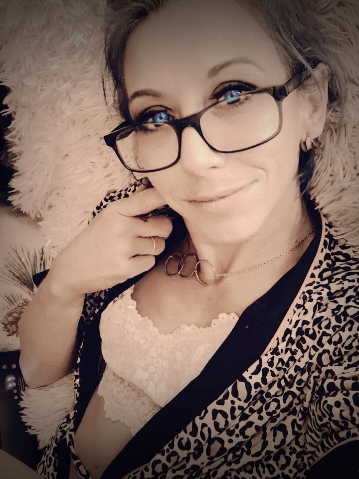 littlehotttwaat profile