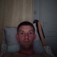 bocian3737's Offline Chat Room