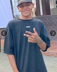 Tommy_bigcock19's webcam live show